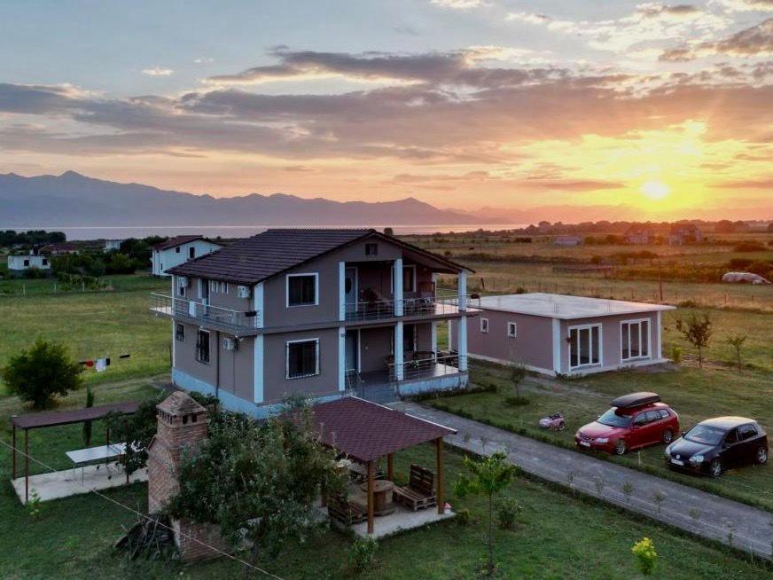 Hotel Villa Ballkan Grilë Zewnętrze zdjęcie